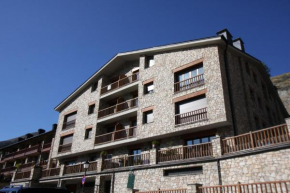 Гостиница Apartamentos Grifo Vacances Julia, Эль Тартер